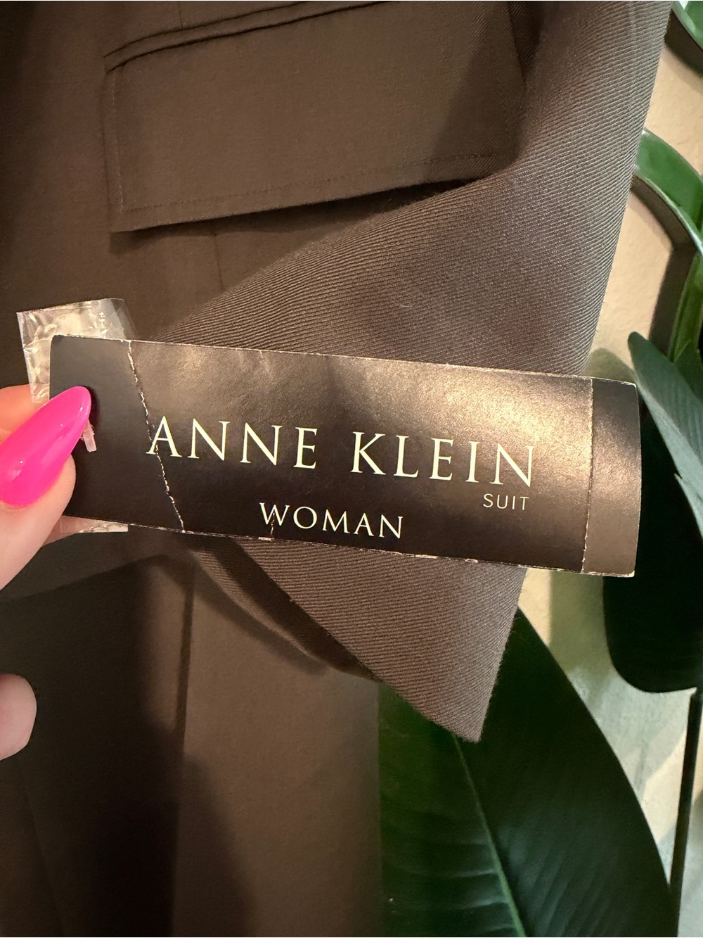 Anne Klein women's green Two-Piece Suit - Picture 5 of 8